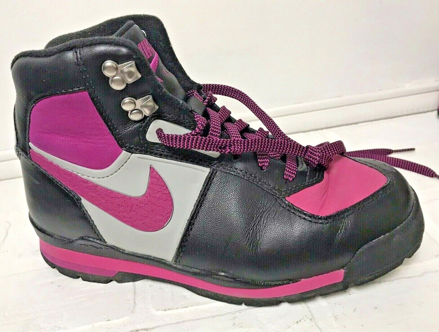 Nike Air Womens Basketball Shoes Black Pink Gray Leat… Gem