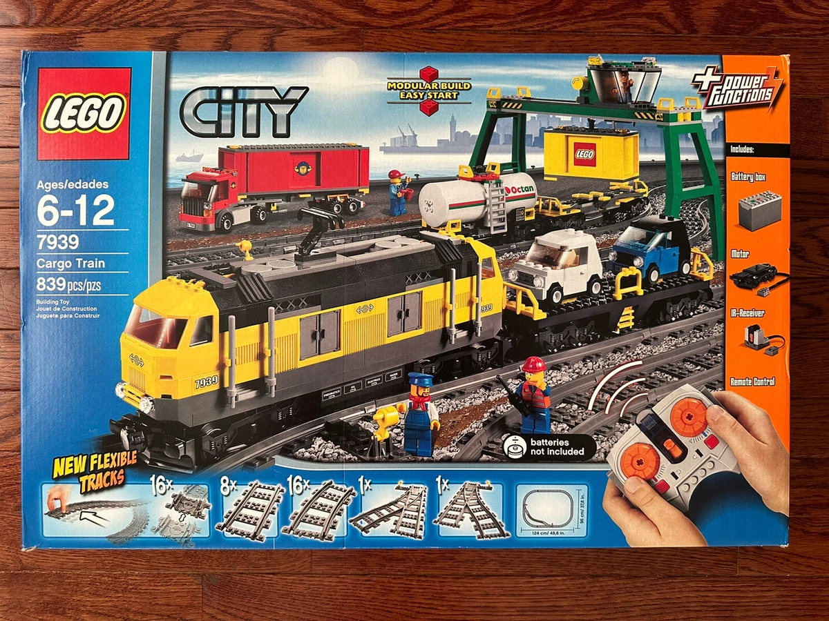 NEW LEGO City Cargo Train 7939 , SEALED!