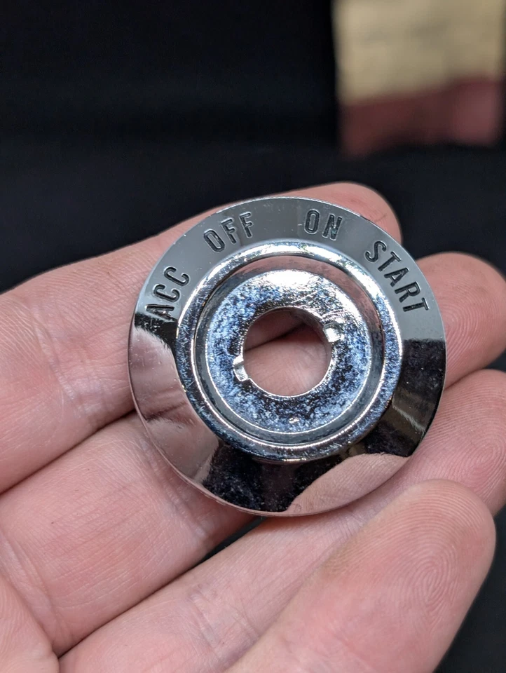 NOS 1959 MERCURY MONTCLAIR MONTEREY COLONY PARK PARK LANE IGNITION SWITCH BEZEL - Image 3 of 4