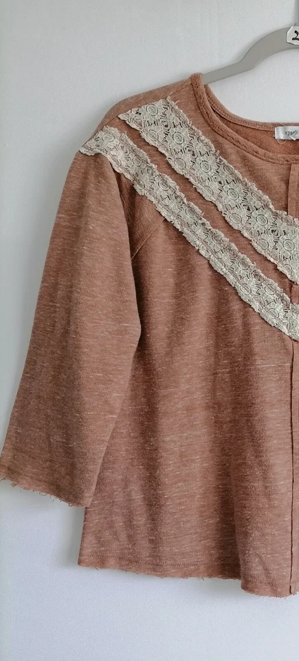 Sudaderas pulóver recortadas con detalles de encaje marrón claro para mujer talla M Foto 3 de 4