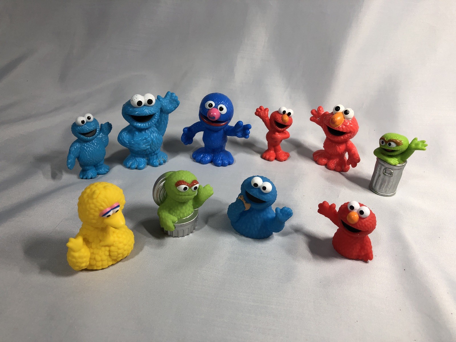 Sesame Street Assortment Lot Of 6 Figures & 4 Finger Puppets