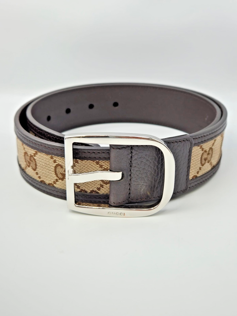 Gucci Beige and Brown GG Belt Reversible GG Marmont belt in beige Supreme and brown  main image 2