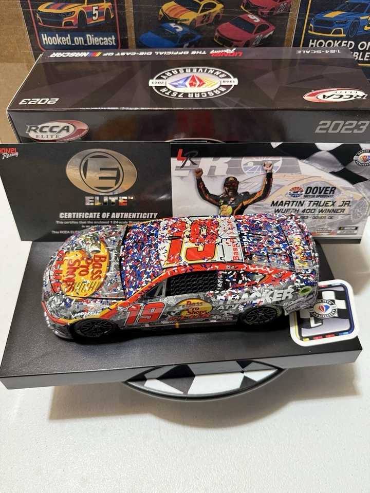 Martin Truex Jr. ELITE #19 Bass Pro Shops Dover Win 2023 1/24 Nascar Diecast - Image 2 of 4