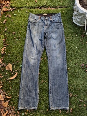 Celio Mens Straight Cut 33x42 Vintage Faded Light Wash Button Fly Jeans