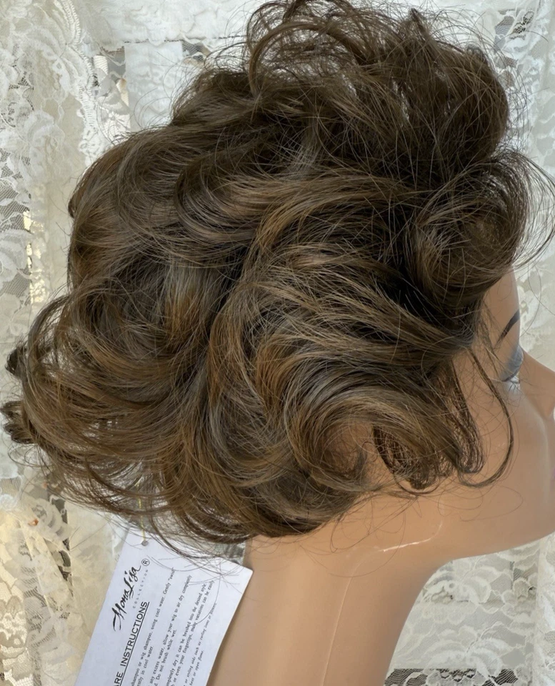 Mona Lisa LAYERED FALL Wig Style 1740 color 10 - Image 3 of 4