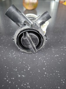 kebs 101 001c Laugenpumpe Ablaufpumpe Constructa Waschmaschine 9000228629