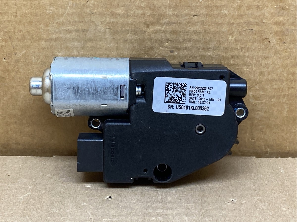 チェロキー　KL32 Jeep サンルーフモーター2923226 F07 中古 2014-2022 Jeep Cherokee Sun Roof Sunroof Motor OEM 2923225F08 | eBay