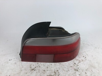 BMW 5 Series E39 M5 USA Rear Right Side Taillight Tail Light Lamp 6902322