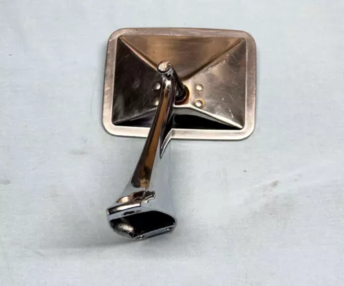 1967-72 CHEVY PICKUP TRUCK BLAZER GMC SPORT MIRROR (RH) OEM #3985542 CHEVROLET