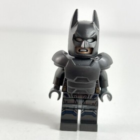 Lego DC Armored Batman Super Heroes Minifigure  76044 Dawn Of Justice