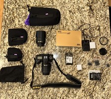 Nikon D7000 Extra Lenses, Batteries, and Accessory Bag