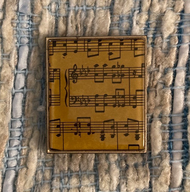 Vintage Miniature Folding Metal Picture Frame - musical notes + heart theme
