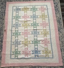 Beautiful Vintage Handmade Full Size Box/Ohio Star Quilt 82x66 Inches