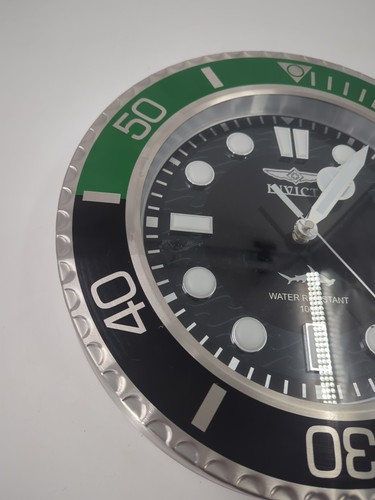 Invicta PRO DIVER HAMMERHEAD Master of the Ocean Quartz 14" Wanduhr grün - Bild 2 von 10