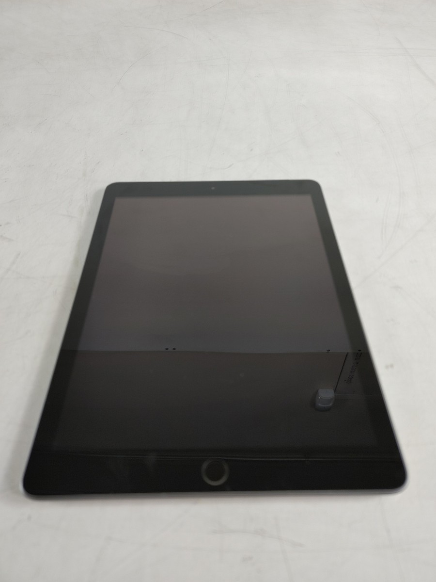 ipad 第5世代　a1823 32gb iPad 5th Gen A1823 32GB Wi-Fi & Cellular Unlocked.– Cell