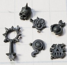 40k Chaos Space Marine Bits Chosen Backpack Icon w/Chaos Power Facet