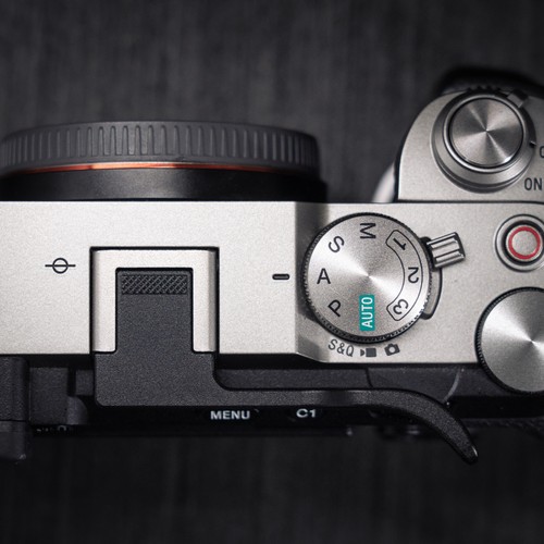 Diamond-shaped Aluminum Alloy Camera Hot Shoe Thumb Up Hand Grip For Sony a7c2/r - Picture 5 of 24