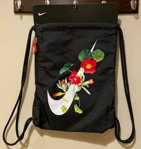 nike floral drawstring bag