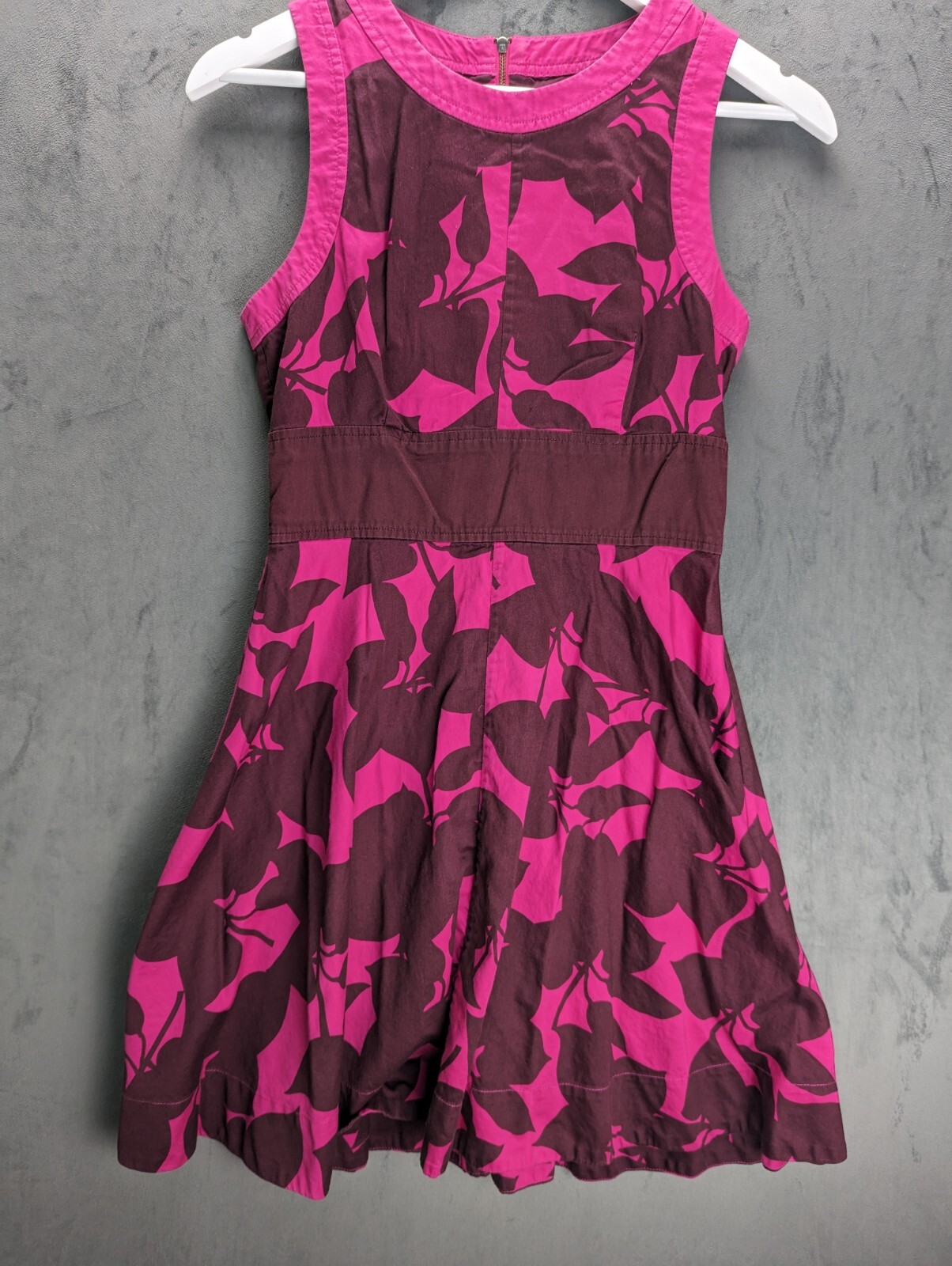 French Connection Sleeveless Dress Pink Floral Size 8 Knee Length Women's
