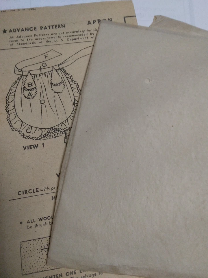 Apron Buttons And Bows Penneys JC Penney Advance Sewing Pattern UC FF VTG 40s - Image 3 of 4
