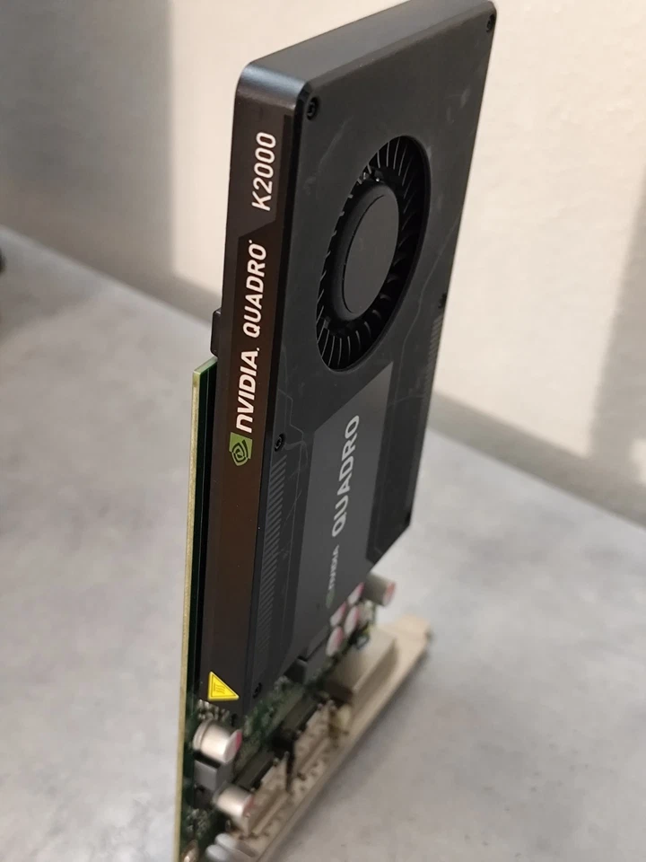 nVIDIA Quadro K2000 2GB Scheda Video PCI-e DVI + DP 713380-001 - Immagine 2 di 4