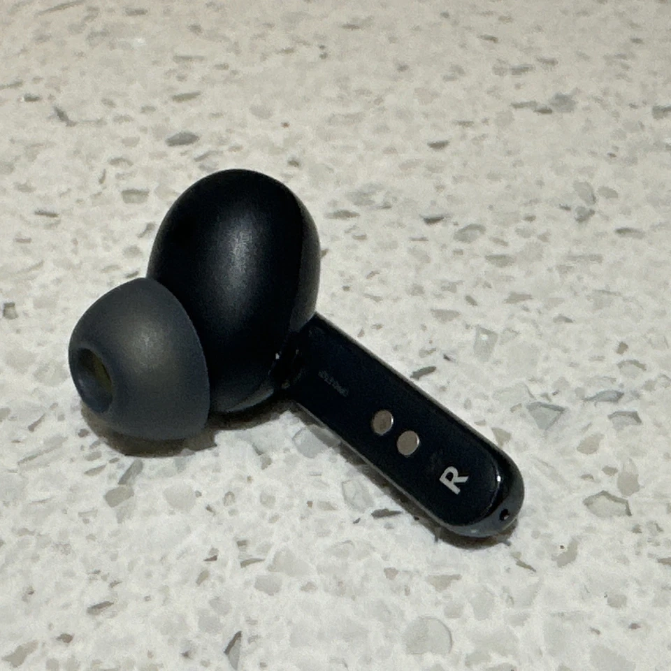 oppo Enco W51, TWS Earbuds ETi21 With Active Noise Cancellation, Right Side Only - Image 3 of 4