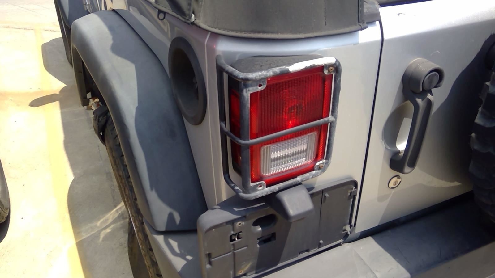 Driver Tail Light VIN W 6th Digit Jk Body Fits 07-18 WRANGLER 2070327 thumbnail 2