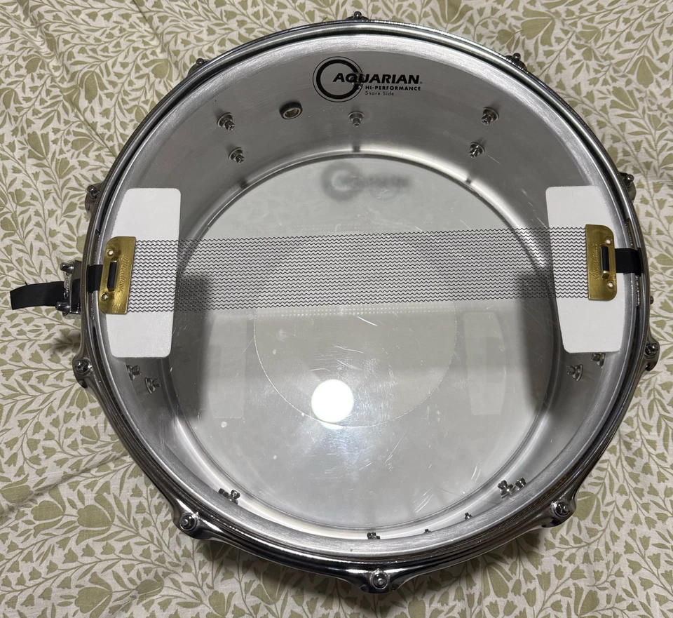 Tambor Gretsch Full Range Series Grand Prix Aluminio 6.5x14" Foto 4 de 4