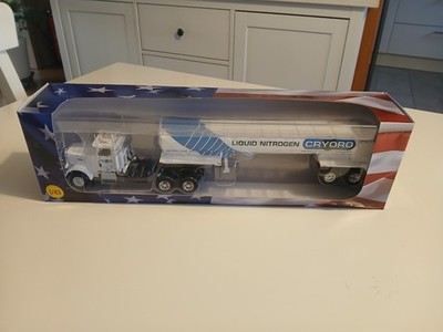 Altaya Freightliner FLC 120 1977 Tankauflieger 1:43 selten!