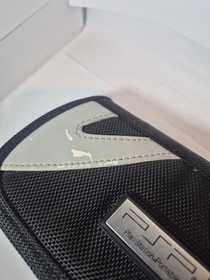 PSP PlayStation Portable Black Gray Nylon Padded Carrying Case with Partitions