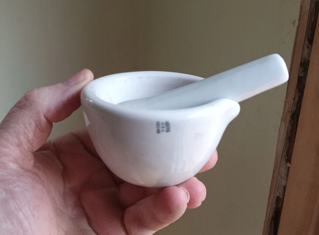VINTAGE COORS POTTERY SMALL CERAMIC MORTAR & PESTLE FOR GRINDING PILLS ETC