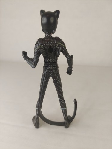 Miraculous: Tales of Ladybug & Cat Noir - Cat Noir Kinder Surprise 4”2023 Figure - Picture 2 of 6