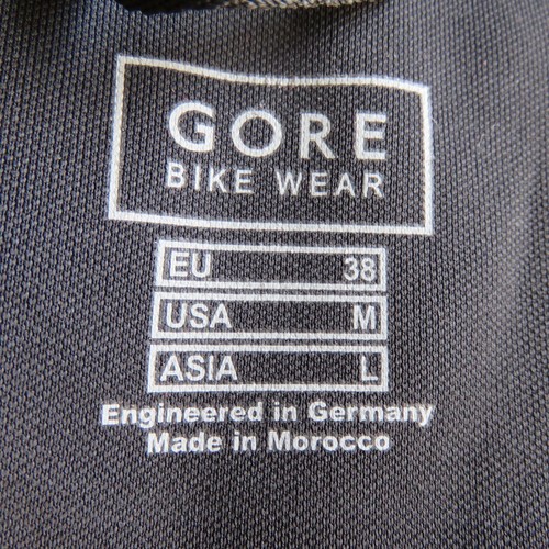 NWT Gore Bike Wear 2 in 1 Convertible Jacket Wind Stopper Soft Shell Size M - Picture 12 of 18