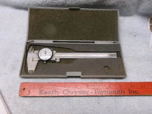** Vintage - MITUTOYO - Digital Caliper in ORIGNAL CASE - JAPAN - Nbr 505-637 **