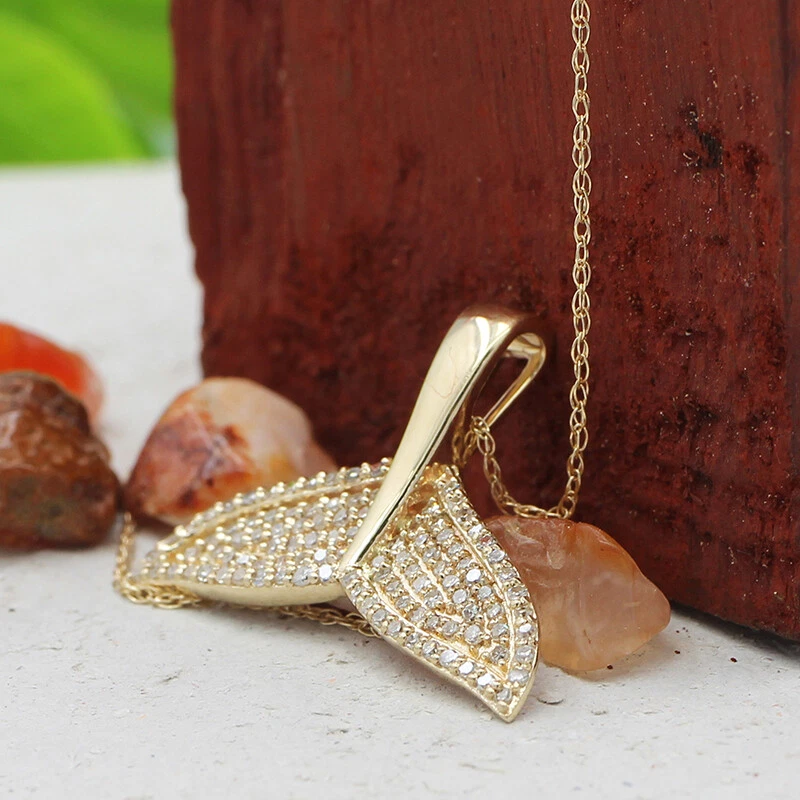 Colgante cola de ballena diamante natural blanco de 0,34 quilates de oro macizo de 14 k Foto 4 de 4