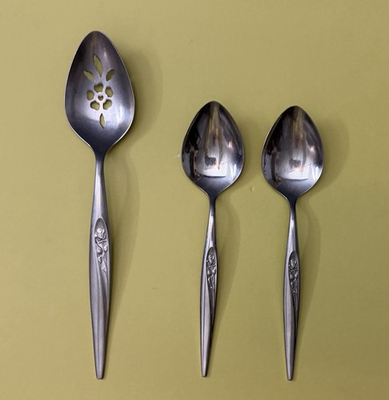 #ad Sears Roebuck Gentle Rose Tradition Stainless Lot 3 Pierced amp; 2 Soup Spoons $29.00