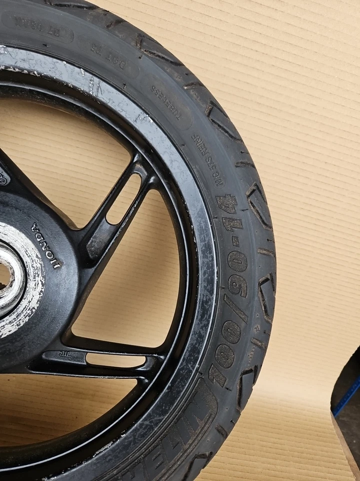 honda pcx 125cc ww125ex2-a rear wheel & tyre 100 90 14 2009-2013 - Image 2 of 4