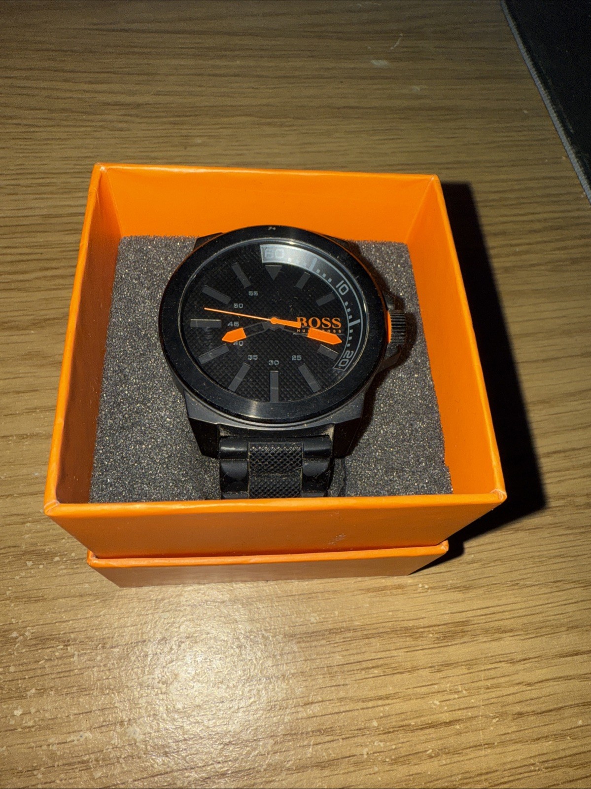 Hugo Boss Watch Orange Black (HB221) with Life time battery (Needs Replacing)