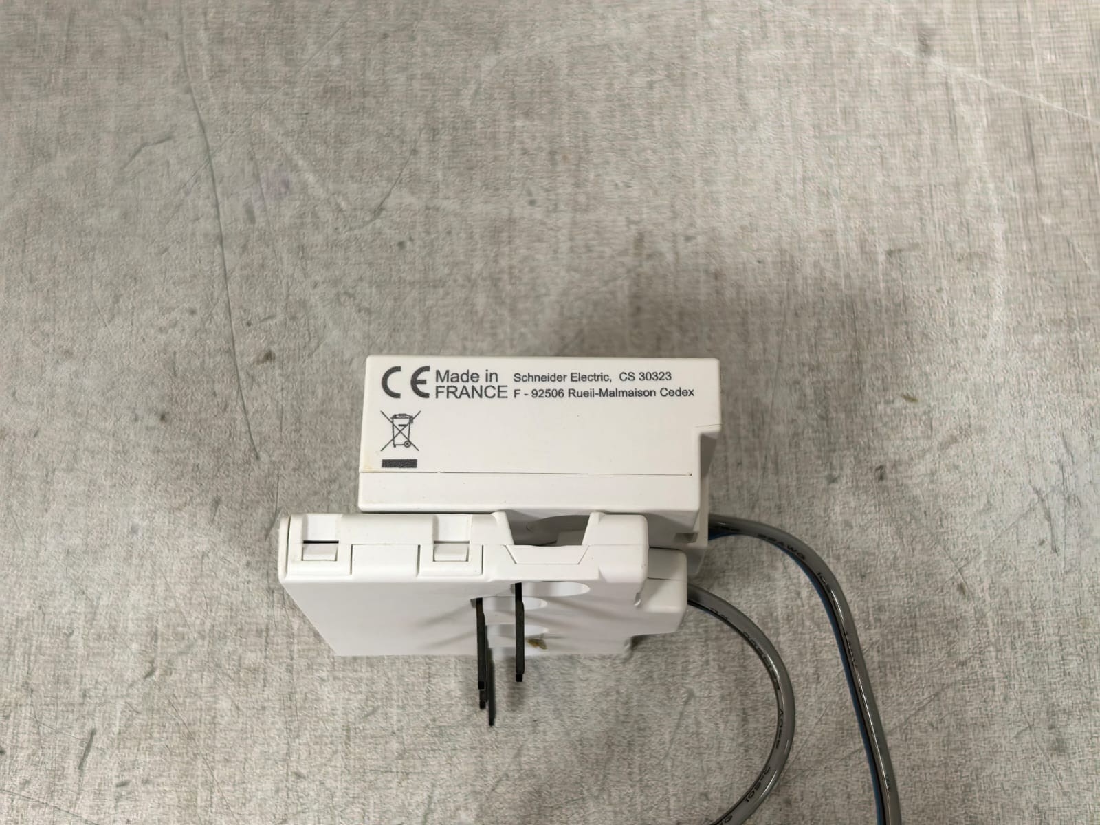 Schneider Electric A9MEM1572 SCHNEIDER ELECTRIC A9MEM1572 POWERTAG-ACTI9P63 3PN BOTTOM 11