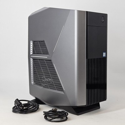 Dell Alienware Aurora R8 i7-9700 3.0GHz 16GB 2TB SSD/2TB HDD RTX 2080 SUPER Good