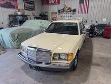 1982 Mercedes-Benz 300-Series SD