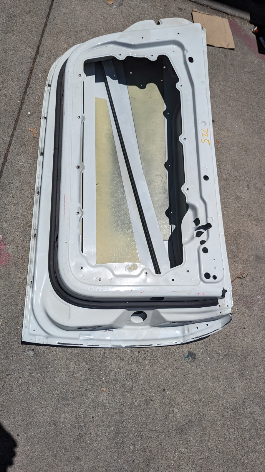 2003 - 2009 BENTLEY CONTINENTAL GTC FRONT LEFT DRIVER SIDE DOOR SHELL RED OEM