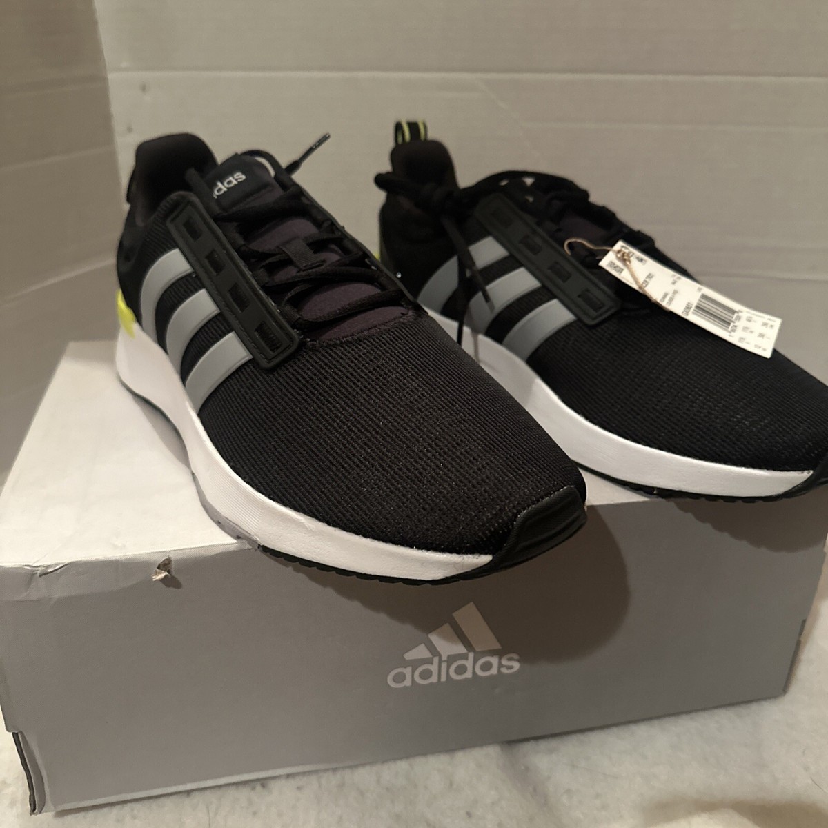 adidas Mens Racer TR21 Running Shoes, Core Black/Solar Yellow