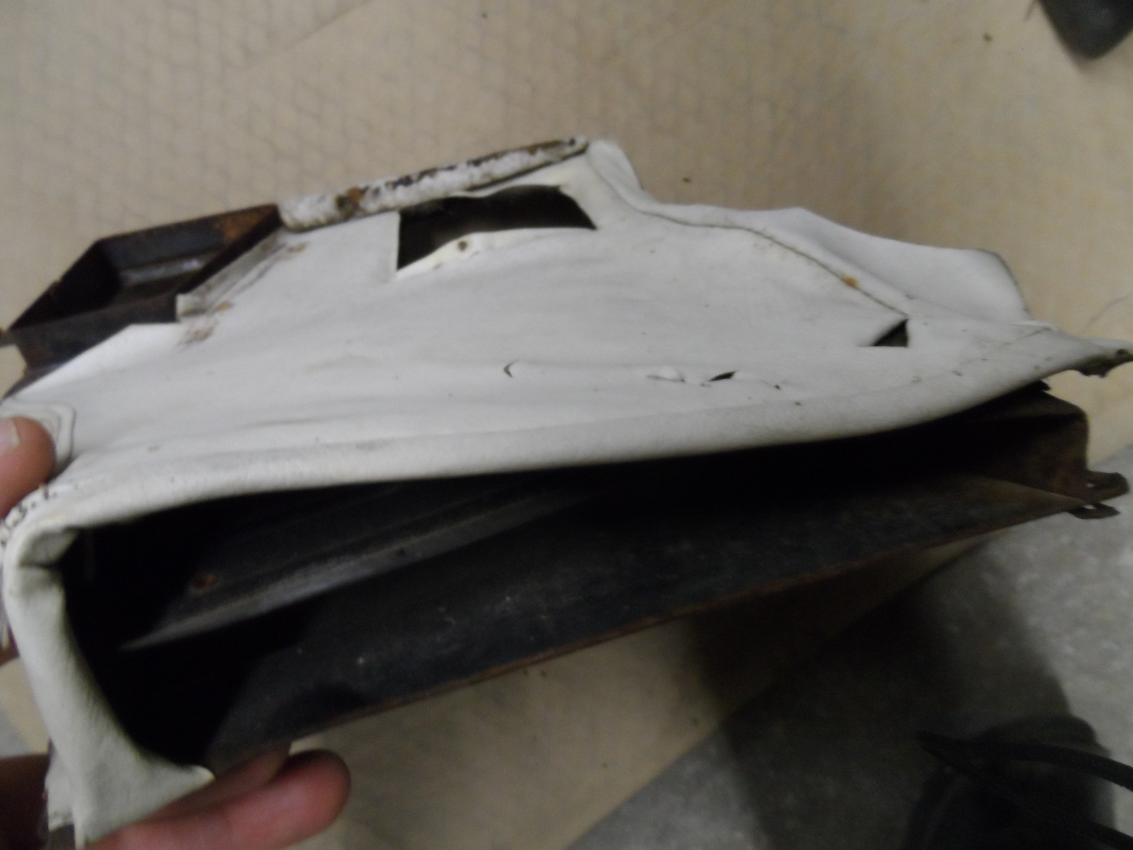 1958 59 60 Lincoln Premiere Cont Conv ORIG vent flapper assembly left kick panel eBay