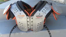 Schutt XV HD Skill Shoulder Pad Size Medium 17  -18  - 38  -40" Excellent cond.