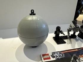 LEGO Star Wars: Tie Interceptor & Death Star (9676)