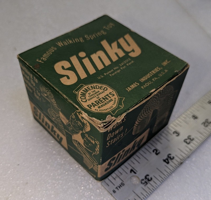 1940's Vintage Very Early James Industries Orig. Slinky Toy Green Box Paoli PA