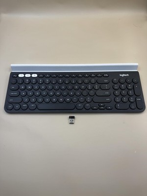Logitech K780 Multi-Device Wireless Keyboard with Built-in Cradle *Read*