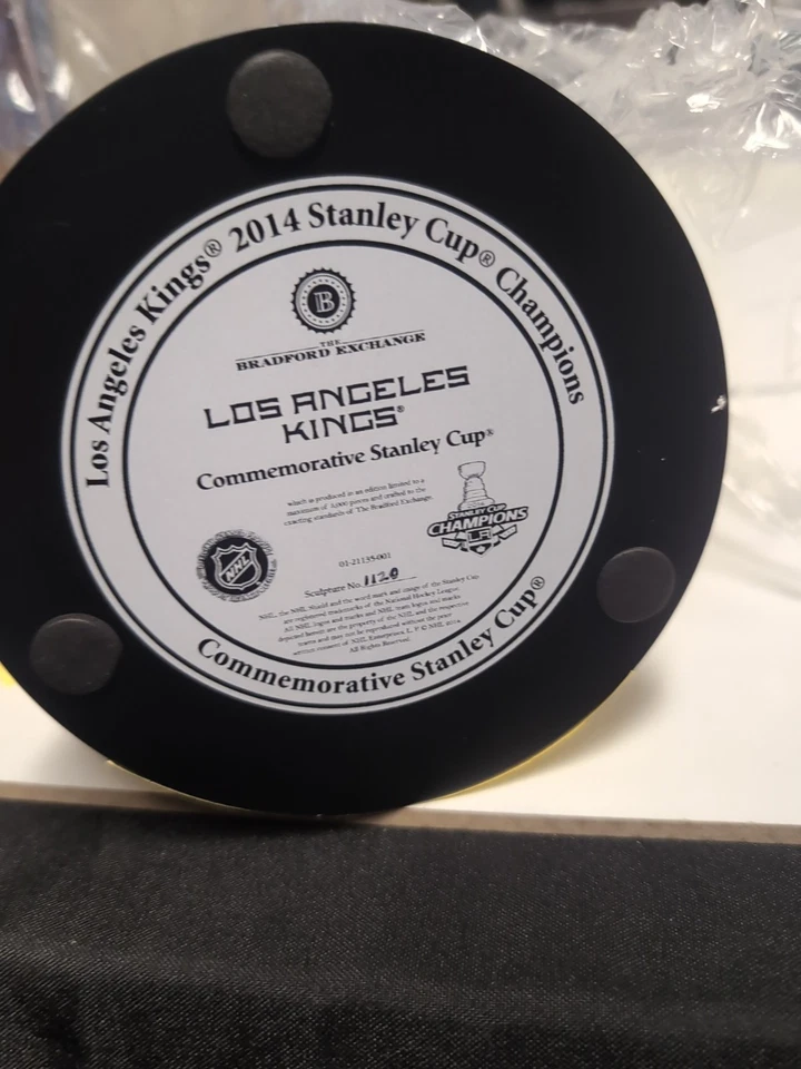 Los Angeles Kings Commemorative Stanley Cup 2014 - Image 2 of 4