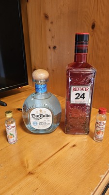 Don Julio Blanco + Beefeater 24+ 2 Stamperl 